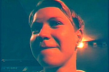 Shorthaired amateur German takes her clothes off - KLBR Produktion