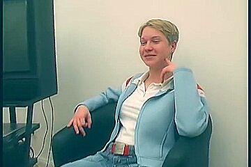 Shorthaired amateur German takes her clothes off - KLBR Produktion