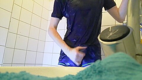 Shower Wank With Cum Load In The Sink