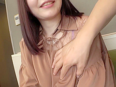 Siro-4769 【初撮り】【純朴敏感ムスメ】【大量潮吹き】何処に触れても感じてしまうeカップ素人美女を発掘 With Ava V
