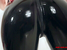 Skin Tight!