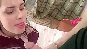 Skinny babe gets hot cumshot in her mouth