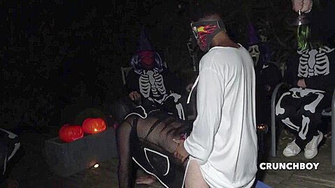 Slut Fucked Raw In The Night Hawlooeen - CrunchFrenchBareback