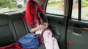 Spex british babe slammed by taxi driver