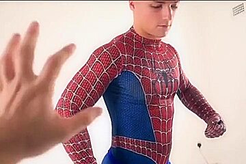 Spiderman In The Suprise Box