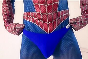 Spiderman In The Suprise Box