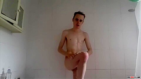 Squirting Cum In The Shower - Harry Alexander