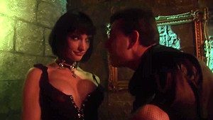 Steamy threesome at the dungeon