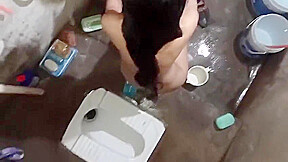 Step sister In Law Was Caught While Taking Bath And Fuck Her Pussy