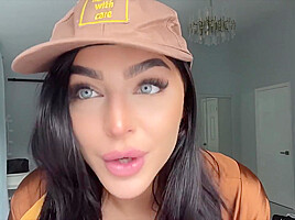 Stepmom With Huge Natural Tits Tries On Costumes In Her Bedroom - Sexy Stepmom Try On Haul