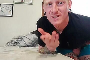 Straight Married Tatted Ginger Sk8r At It Again