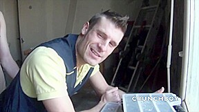 Straight worker sucked by his postman - CrunchBoy