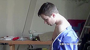 Straight worker sucked by his postman - CrunchBoy