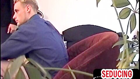 Sturdy DILF sucking off straight twink for cum in mouth