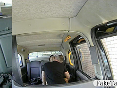 Super Hot Babe Pleasures Drivers Cock In The Backseat