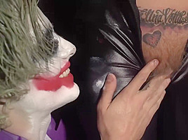 Superhero lady got caught by a villain who just wanted to fuck her tight ass hole