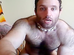 TMJ shows off his hole