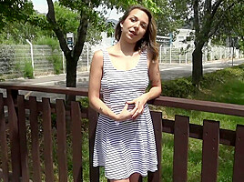 The very anal session of the sublime Caro, 23 years old!