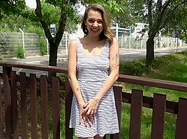 The very anal session of the sublime Caro, 23 years old!
