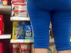 This Hispanic milf