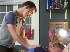Twink Gets A Massage