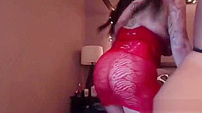 Two big tit BBW girls hook up