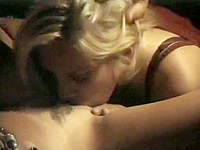 Two horny blondes playing in the taxi