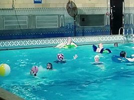 UNDERWATER BREATHOLDING