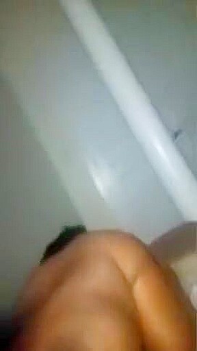 Ugly thot wanted to throat my dick
