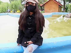 Una Perra In Latina Cachonda Eyacula Como Loca A Cambio De Dinero