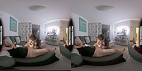 Vacation Sexy Tattooed Brille Giving Me Nasty Sloppy Wet Blowjob Between The Scenes With Mouth Cum