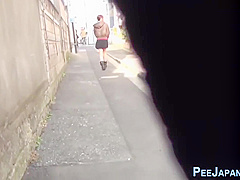 Weird Japanese Pee Street