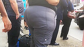 Wide BBW Booty in Grey Pants