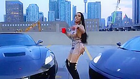 Worldstar HipHop Candy Model Paris Richards - Run It Up (Music Video)
