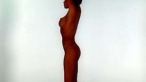 Yulia - naked erotic