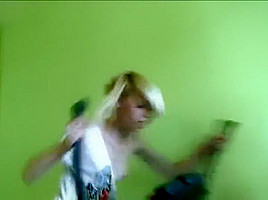 blondes training