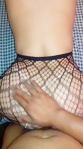 ensartandome en la verga y un squirt con dildo