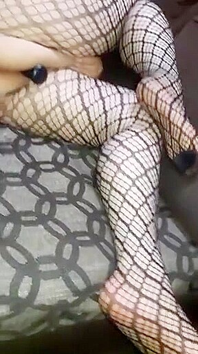 ensartandome en la verga y un squirt con dildo