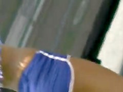 fine ass chick at carwash