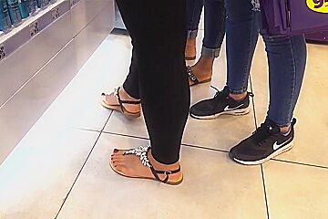 fr's sexy feets pedicured hot red toes sandals