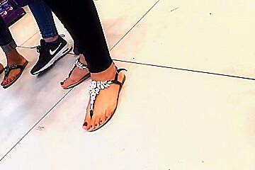 fr's sexy feets pedicured hot red toes sandals