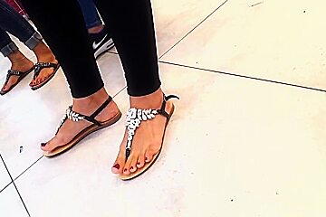 fr's sexy feets pedicured hot red toes sandals