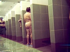 in public pool showers 1045