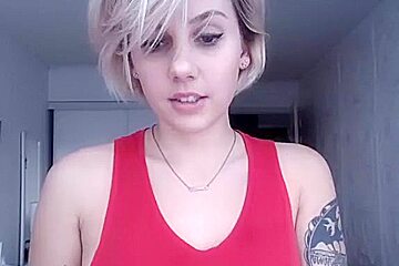 isobel anton intimate video le 30/01/15 22:52 de chaturbate