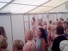 large group girls showering