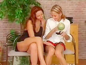 natasha and amy lesbians are licking each others pussies