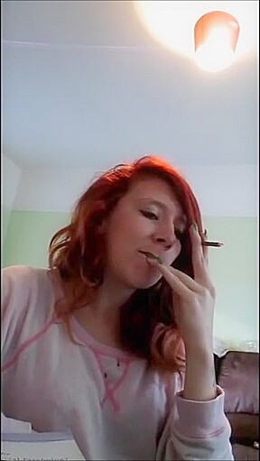 redhead smoking more 120s