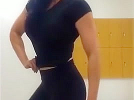sex muscle posing