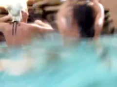 sexy underwater girl booty