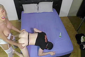 shemale deepthroat,fuck and fist gay